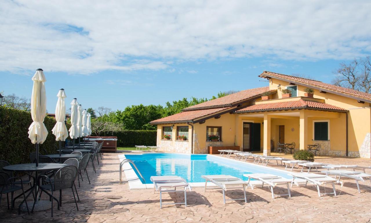 L'Infinito Bed & Breakfast Carbognano Luaran gambar