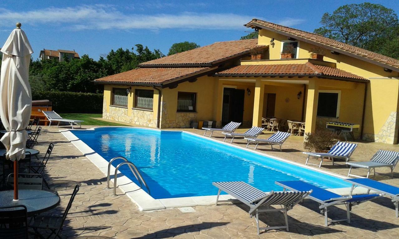 L'Infinito Bed & Breakfast Carbognano Luaran gambar